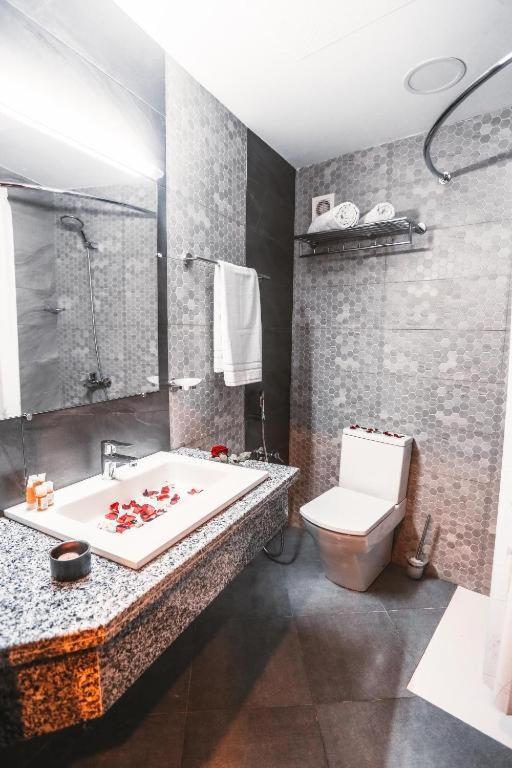 Hotel Makarim Tétouan 外观 照片