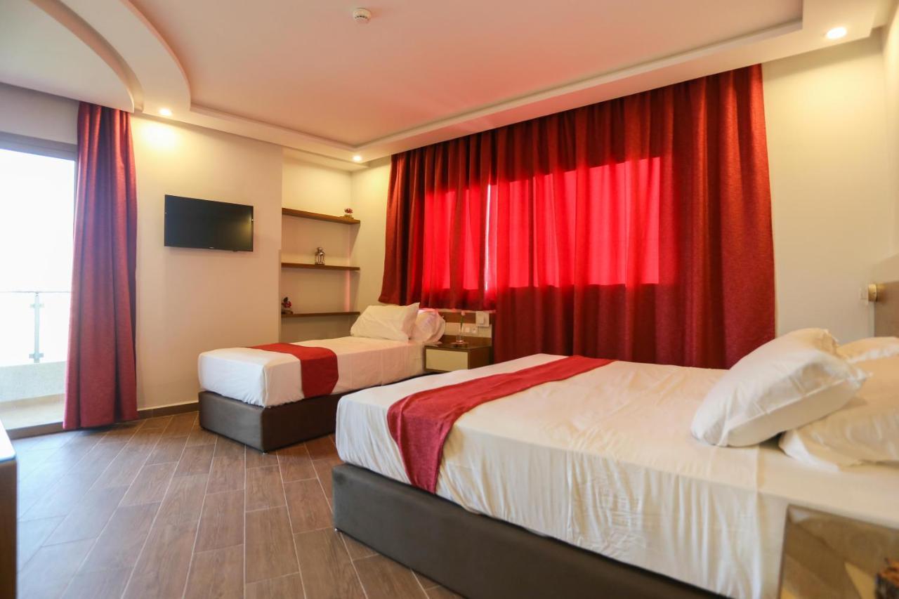 Hotel Makarim Tétouan 外观 照片